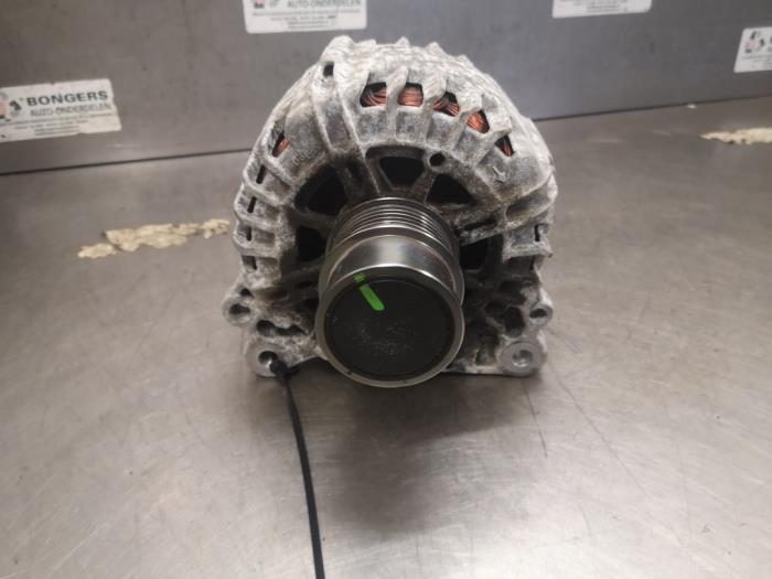 Begagnade Dynamo Audi A1 Sportback (8XA/8XF) 1.4 TFSI Cylinder on demand 16V Pris på förfrågan erbjuds av Bongers Auto-Onderdelen Zeeland