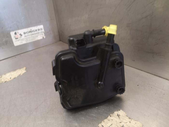 Gebrauchte Kraftstofffiltergehäuse Citroen Berlingo 1.6 Hdi 75 16V Phase 1 Preis auf Anfrage angeboten von Bongers Auto-Onderdelen Zeeland