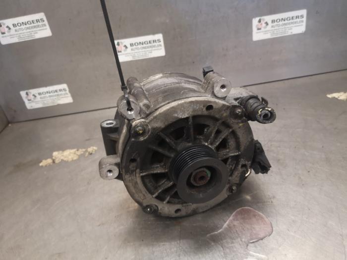 Begagnade Dynamo Porsche Cayenne (9PA) 4.5 V8 32V Turbo S Pris på förfrågan erbjuds av Bongers Auto-Onderdelen Zeeland