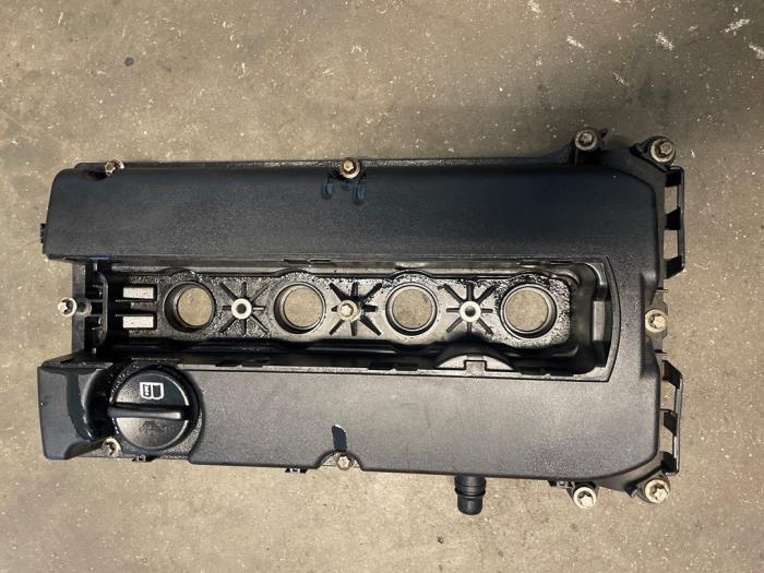 Gebrauchte Ventildeckel Opel Astra J (PC6/PD6/PE6/PF6) 1.6 16V Preis auf Anfrage angeboten von Bongers Auto-Onderdelen Zeeland