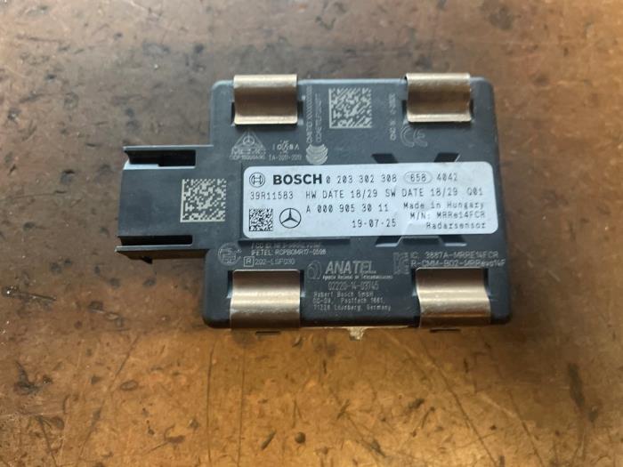 Begagnade Radarsensor Mercedes A (177.0) 1.3 A-160 Turbo 16V Pris på förfrågan erbjuds av Bongers Auto-Onderdelen Zeeland