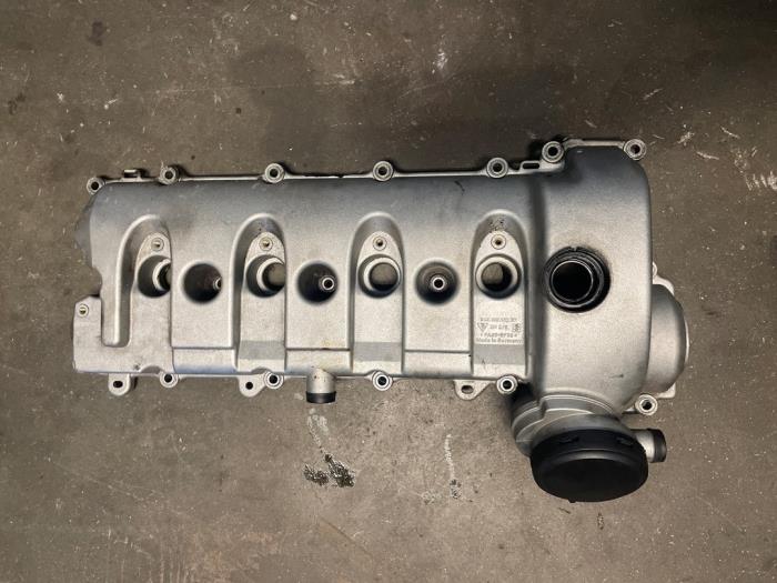 Gebrauchte Ventildeckel Porsche Cayenne (9PA) 4.5 V8 32V Turbo S Preis auf Anfrage angeboten von Bongers Auto-Onderdelen Zeeland