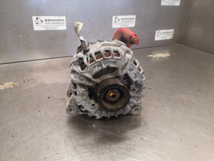 Usagé Dynamo Jaguar XE 2.0d 180 16V Prix sur demande proposé par Bongers Auto-Onderdelen Zeeland