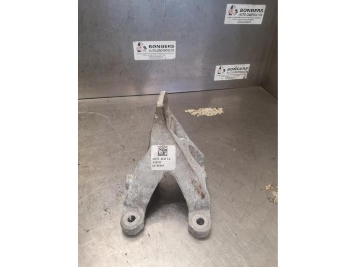 Used Engine mount Jaguar XE 2.0d 180 16V Price on request offered by Bongers Auto-Onderdelen Zeeland