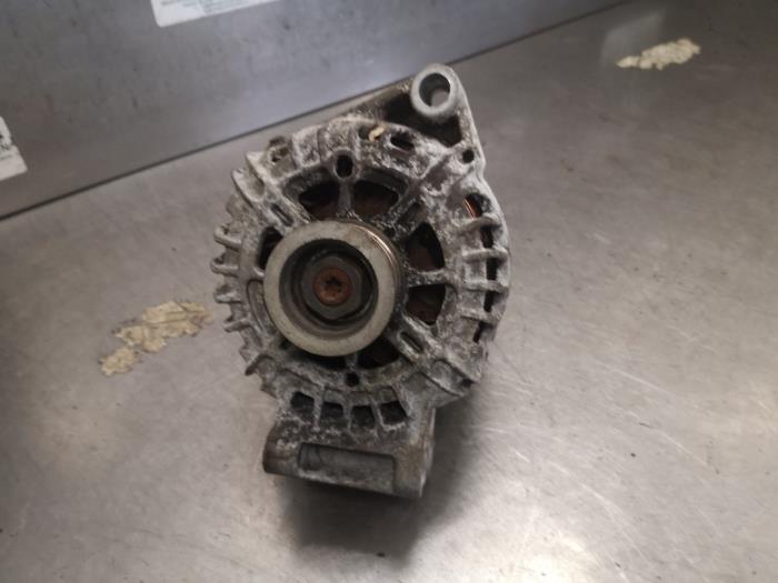 Begagnade Dynamo Ford Fiesta 6 (JA8) 1.25 16V Pris på förfrågan erbjuds av Bongers Auto-Onderdelen Zeeland