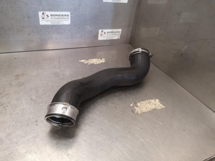 Gebrauchte Intercooler Schlauch Mercedes C Estate (S204) 2.2 C-220 CDI 16V Preis auf Anfrage angeboten von Bongers Auto-Onderdelen Zeeland