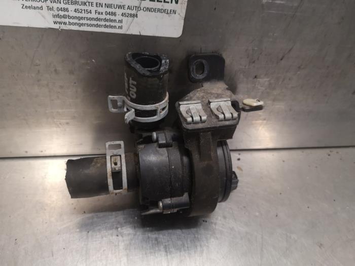 Begagnade Extra vattenpump Ford Focus 4 1.5 EcoBlue 120 Pris på förfrågan erbjuds av Bongers Auto-Onderdelen Zeeland
