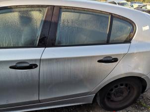 Używane Drzwi lewe tylne wersja 4-drzwiowa BMW 1 serie (E87/87N) 118i 16V Cena na żądanie oferowane przez Bongers Auto-Onderdelen Zeeland