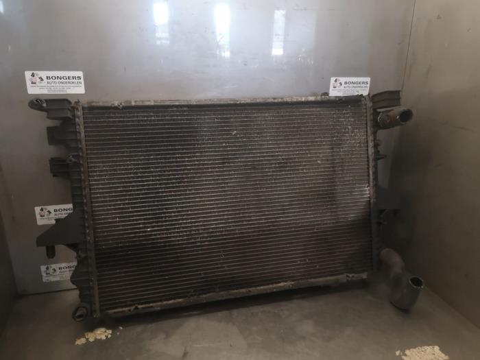 Usagé Radiateur Volkswagen Transporter T5 2.5 TDi Prix sur demande proposé par Bongers Auto-Onderdelen Zeeland