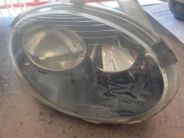 Używane Reflektor prawy MG MGF 1.8i 16V Cena na żądanie oferowane przez Bongers Auto-Onderdelen Zeeland