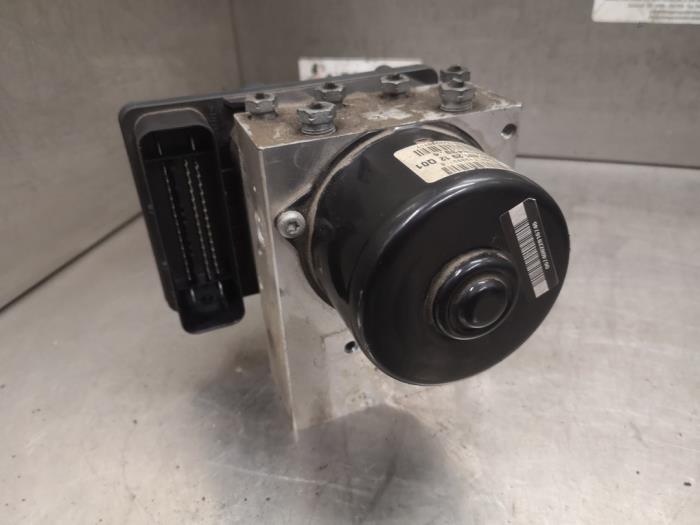 ABS-pump Mercedes C Combi (S203), 2001 / 2007 2.2 C-200 CDI 16V, Kombi, Diesel, 2.148cc, 90kW (122pk), RWD, OM646962, 2003-04 / 2007-08, 203.207 (Begagnad)