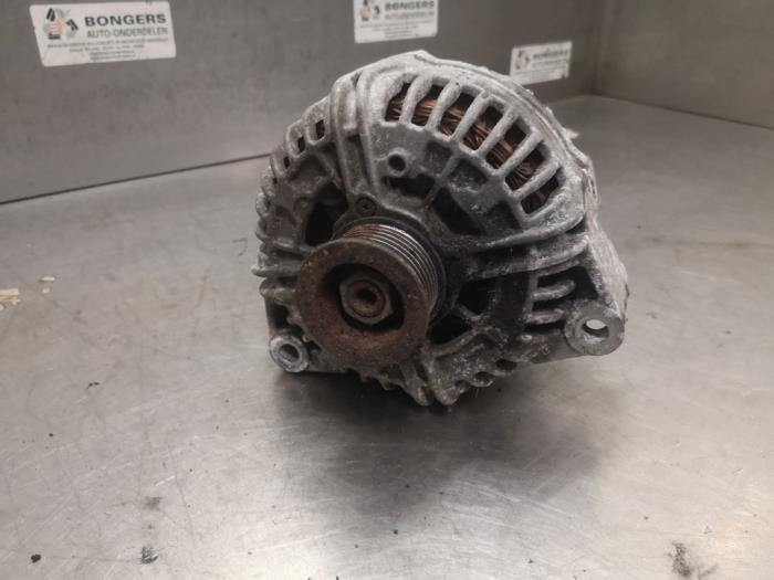 Dynamo Mercedes R (W251), 2005 / 2014 5.0 500 V8 32V 4-Matic, MPV, Essence, 4.966cc, 225kW (306pk), 4x4, M113971, 2005-08 / 2014-12, 251.075; 251.175 (Occasion)