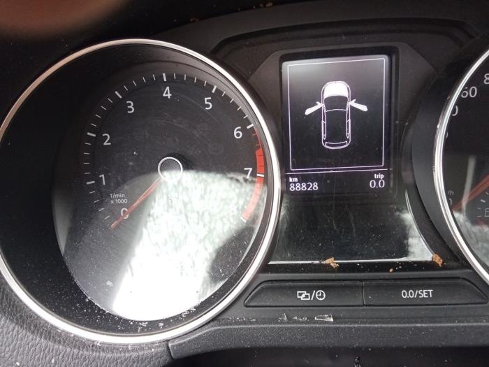 Used Engine Volkswagen Polo V (6R) 1.2 TSI 16V BlueMotion Technology Price € 1.500,00 Margin scheme offered by Bongers Auto-Onderdelen Zeeland