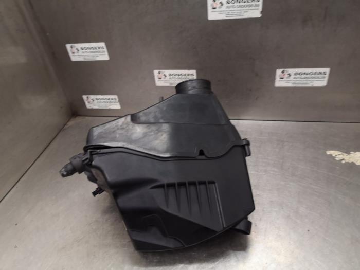 Gebrauchte Luftfiltergehäuse Audi S6 Avant (C6) 5.2 V10 40V Preis auf Anfrage angeboten von Bongers Auto-Onderdelen Zeeland