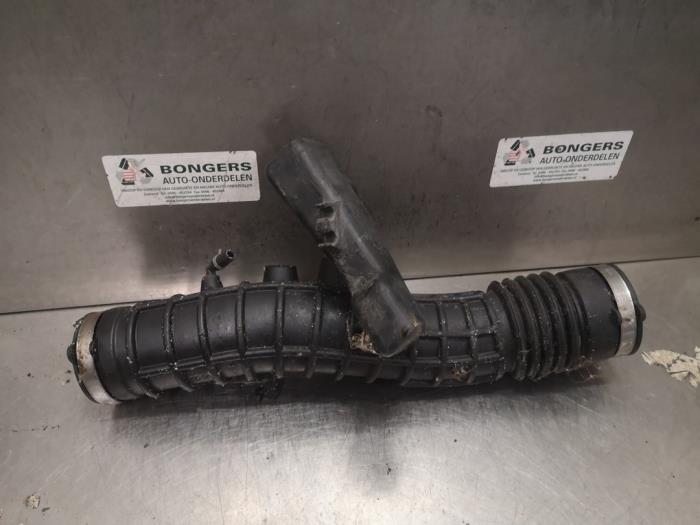 Gebrauchte Intercooler Schlauch Dacia Duster (HS) 1.6 SCe 115 16V Preis auf Anfrage angeboten von Bongers Auto-Onderdelen Zeeland