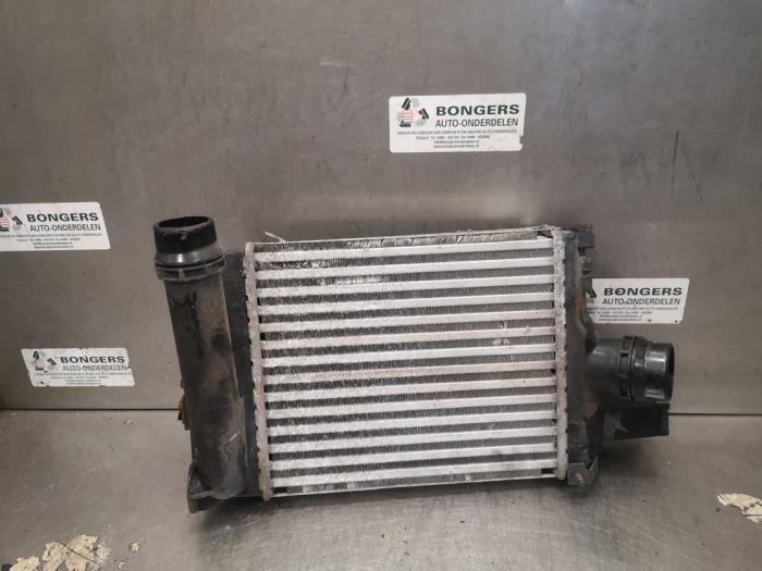Usados Intercooler Renault Captur I (2R) 0.9 Energy TCE 12V Precio de solicitud ofrecido por Bongers Auto-Onderdelen Zeeland
