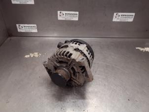 Dynamo van een MINI Mini (R56) 1.4 16V One 2009