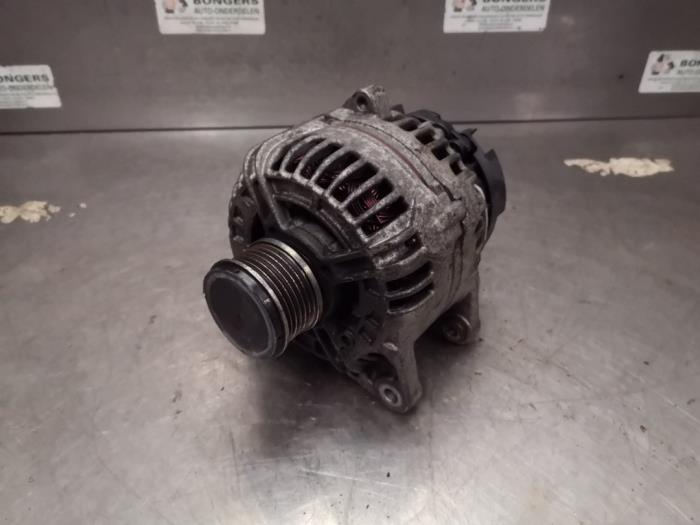 Begagnade Dynamo Nissan Qashqai (J10) 1.5 dCi DPF Pris på förfrågan erbjuds av Bongers Auto-Onderdelen Zeeland