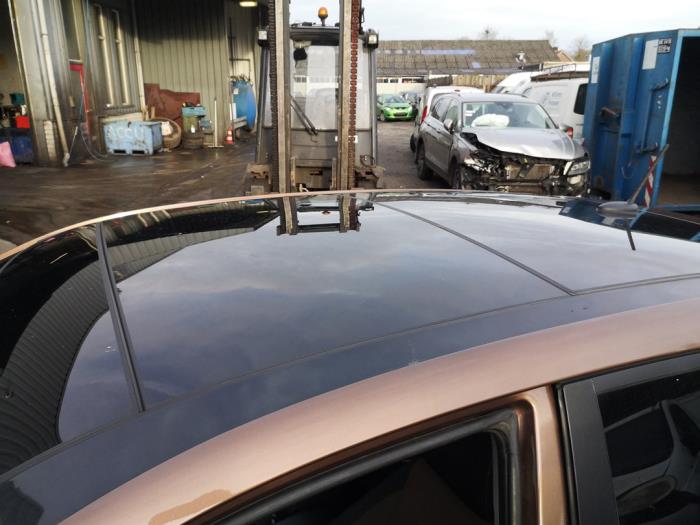 Używane Dach panoramiczny Hyundai i20 (GBB) 1.2i 16V Cena na żądanie oferowane przez Bongers Auto-Onderdelen Zeeland