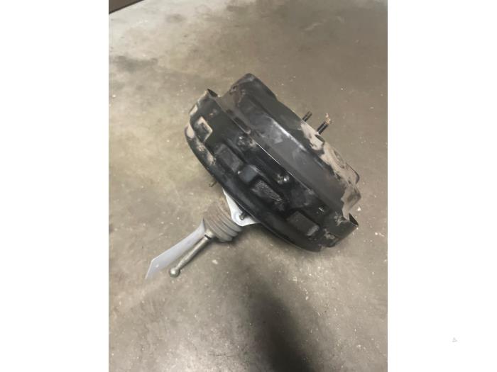 Usagé Servo frein Volkswagen Transporter T5 2.0 TDI BlueMotion Prix sur demande proposé par Bongers Auto-Onderdelen Zeeland