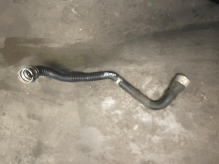 Intercooler Rohr van een Mercedes Citan 2013