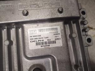 Engine management computer from a Peugeot 5008 I (0A/0E) 2.0 HDiF 16V GT Autom. 2010