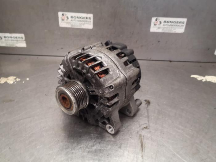 Begagnade Dynamo Peugeot 5008 I (0A/0E) 2.0 HDiF 16V GT Autom. Pris på förfrågan erbjuds av Bongers Auto-Onderdelen Zeeland