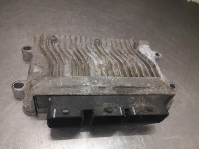 Used Engine management computer Peugeot 206+ (2L/M) 1.1 XR,XS Price on request offered by Bongers Auto-Onderdelen Zeeland
