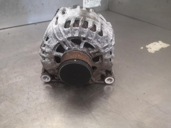 Begagnade Dynamo Peugeot RCZ (4J) 2.0 HDi 16V FAP Pris på förfrågan erbjuds av Bongers Auto-Onderdelen Zeeland