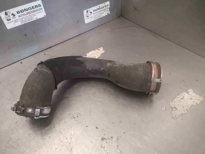 Gebrauchte Intercooler Schlauch Peugeot RCZ (4J) 2.0 HDi 16V FAP Preis auf Anfrage angeboten von Bongers Auto-Onderdelen Zeeland