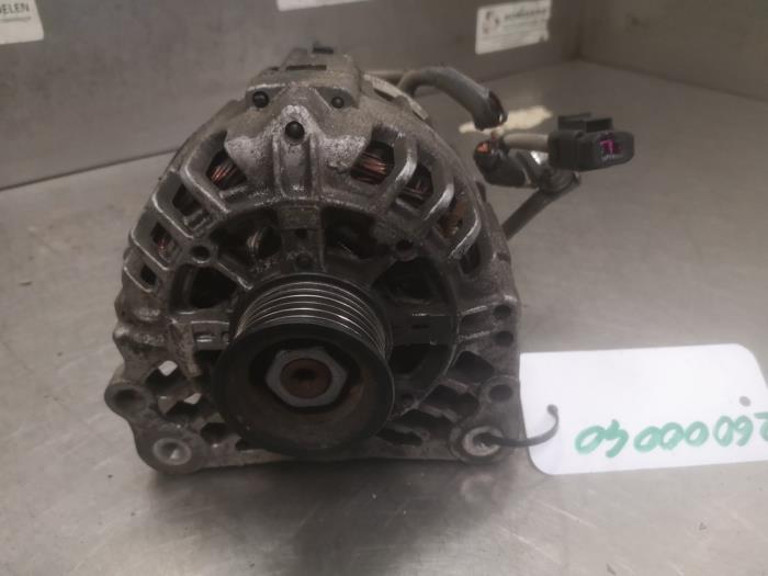 Usagé Dynamo Skoda Fabia II (5J) 1.2i 12V Prix sur demande proposé par Bongers Auto-Onderdelen Zeeland