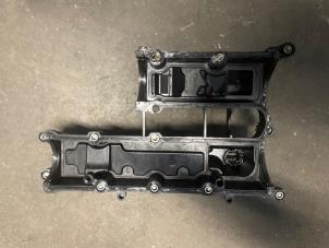 Ventildeckel van een Ford Grand C-Max (DXA) 1.6 EcoBoost 16V 2011