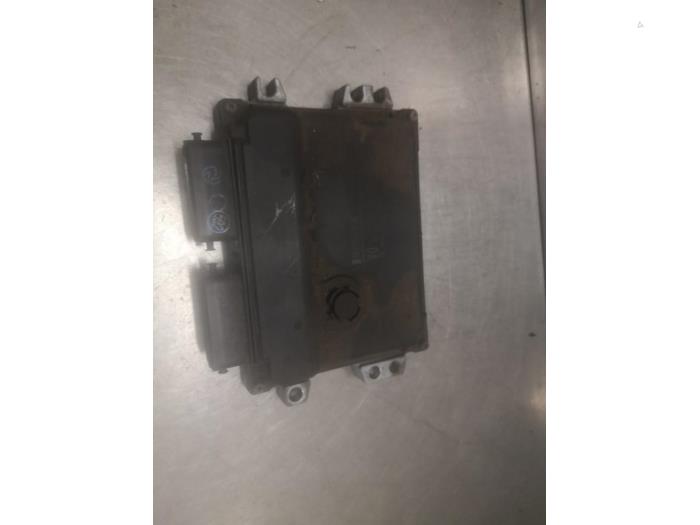 Used Engine management computer Suzuki Grand Vitara II (JT) 2.0 16V Price on request offered by Bongers Auto-Onderdelen Zeeland