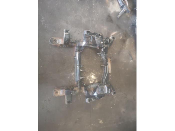 Used Subframe Suzuki Grand Vitara II (JT) 2.0 16V Price on request offered by Bongers Auto-Onderdelen Zeeland