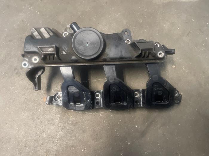 Gebrauchte Ventildeckel Nissan Primastar 2.0 dCi 120 Preis auf Anfrage angeboten von Bongers Auto-Onderdelen Zeeland