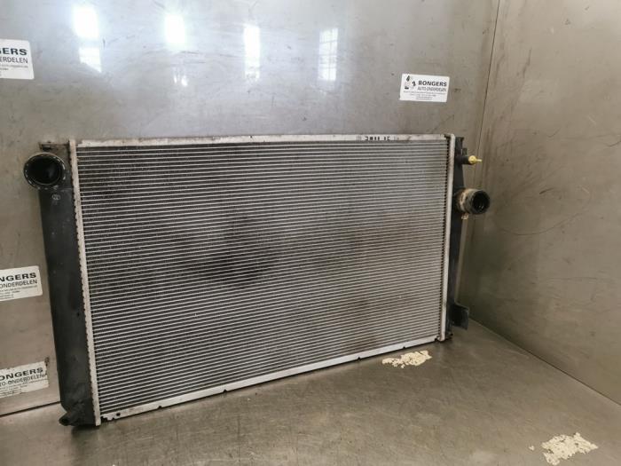 Usagé Radiateur Toyota RAV4 (A3) 2.0 16V VVT-i 4x4 Prix sur demande proposé par Bongers Auto-Onderdelen Zeeland