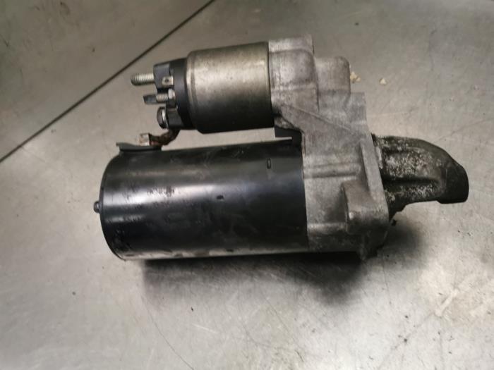 Gebrauchte Anlasser BMW 5 serie (E60) 525d 24V Preis auf Anfrage angeboten von Bongers Auto-Onderdelen Zeeland