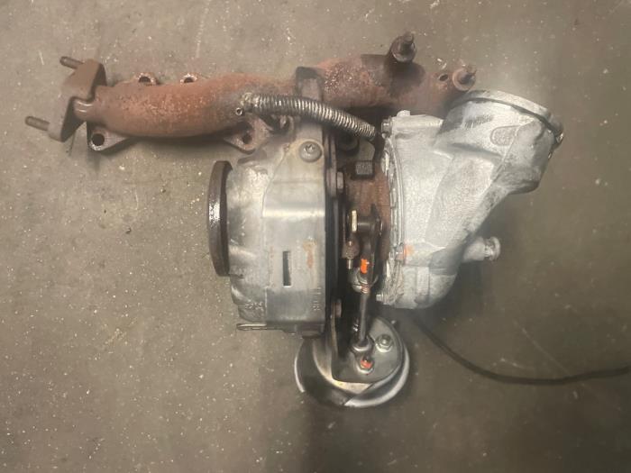 Używane Turbo Volkswagen Passat Variant (3C5) 2.0 TDI 16V 170 Cena na żądanie oferowane przez Bongers Auto-Onderdelen Zeeland