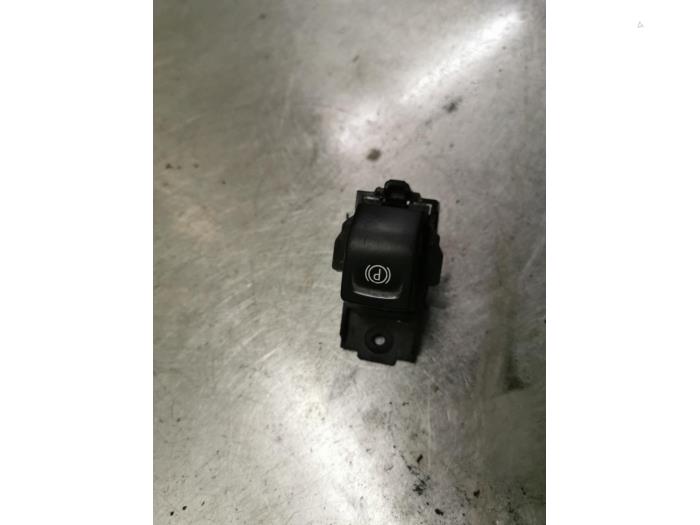 Gebrauchte Handbremse Schalter Opel Insignia 1.8 16V Ecotec Preis auf Anfrage angeboten von Bongers Auto-Onderdelen Zeeland