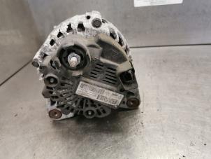 Dynamo från en Mercedes-Benz Citan (415.7) 1.5 109 CDI Crewbus 2014