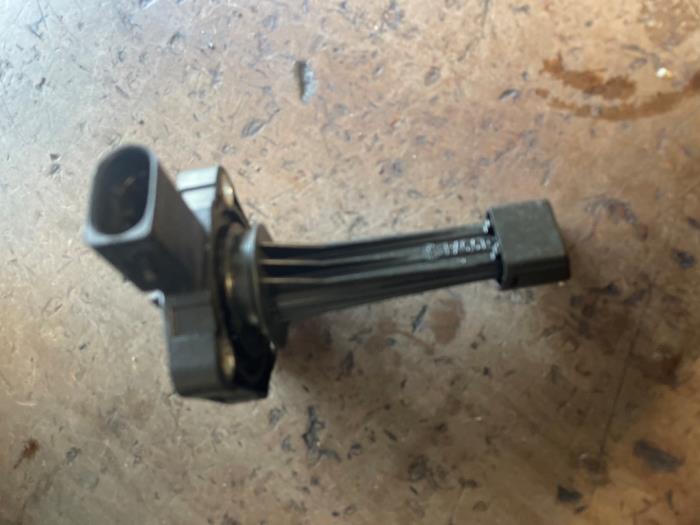 Gebrauchte Ölstandsensor Toyota RAV4 (A3) 2.0 16V VVT-i 4x4 Preis auf Anfrage angeboten von Bongers Auto-Onderdelen Zeeland