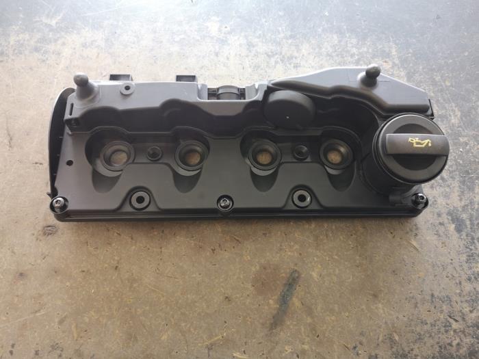Neue Ventildeckel Volkswagen Caddy III (2KA,2KH,2CA,2CH) 1.6 TDI 16V Preis € 99,99 Mit Mehrwertsteuer angeboten von Bongers Auto-Onderdelen Zeeland