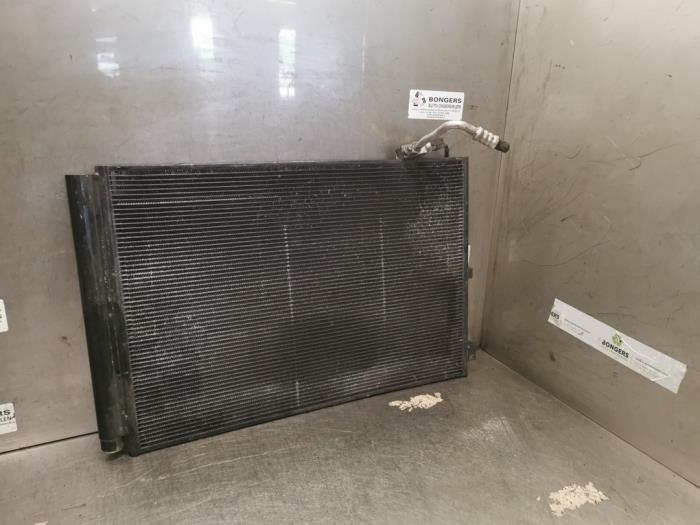 Usagé Radiateur clim Mercedes E (W212) E-200 CDI 16V BlueEfficiency,BlueTEC Prix sur demande proposé par Bongers Auto-Onderdelen Zeeland