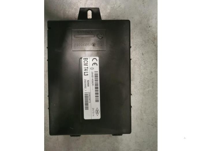 Used Body control computer Renault Twingo III (AH) 0.9 Energy TCE 90 12V Price on request offered by Bongers Auto-Onderdelen Zeeland
