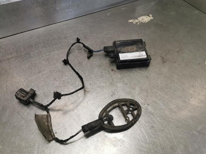 Begagnade Radarsensor Ford S-Max (GBW) 2.0 Ecoboost 16V Pris på förfrågan erbjuds av Bongers Auto-Onderdelen Zeeland