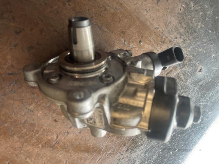 Gebrauchte Dieselpumpe BMW 5 serie Touring (F11) 520d 16V Preis auf Anfrage angeboten von Bongers Auto-Onderdelen Zeeland