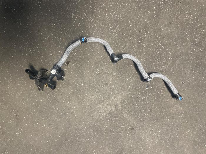 Usagé Conduit de carburant Renault Trafic (1FL/2FL/3FL/4FL) 1.6 dCi 95 Prix sur demande proposé par Bongers Auto-Onderdelen Zeeland