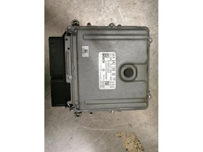 Used Engine management computer Mercedes Vito (639.6) 3.0 120 CDI V6 24V Price on request offered by Bongers Auto-Onderdelen Zeeland