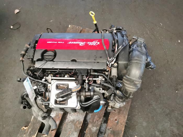 Used Engine Alfa Romeo 159 Sportwagon (939BX) 1.8 MPI 16V Price on request offered by Bongers Auto-Onderdelen Zeeland