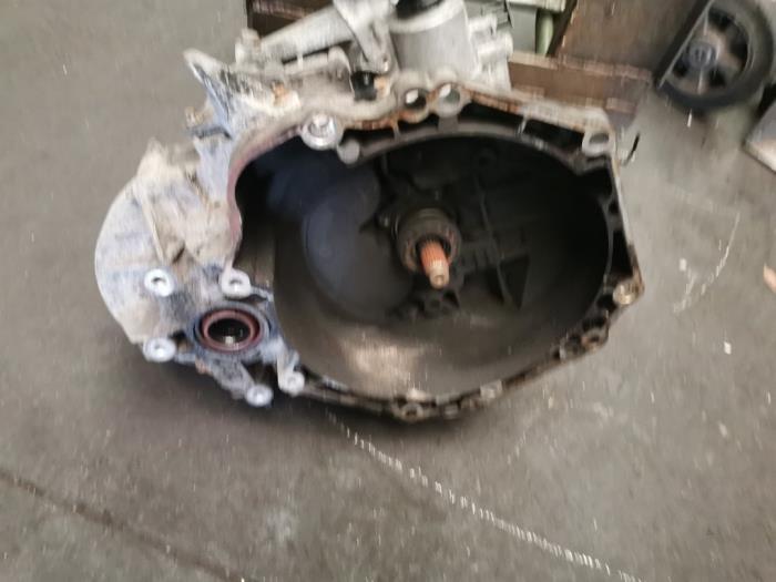 Gebrauchte Getriebe Opel Insignia 1.8 16V Ecotec Preis auf Anfrage angeboten von Bongers Auto-Onderdelen Zeeland